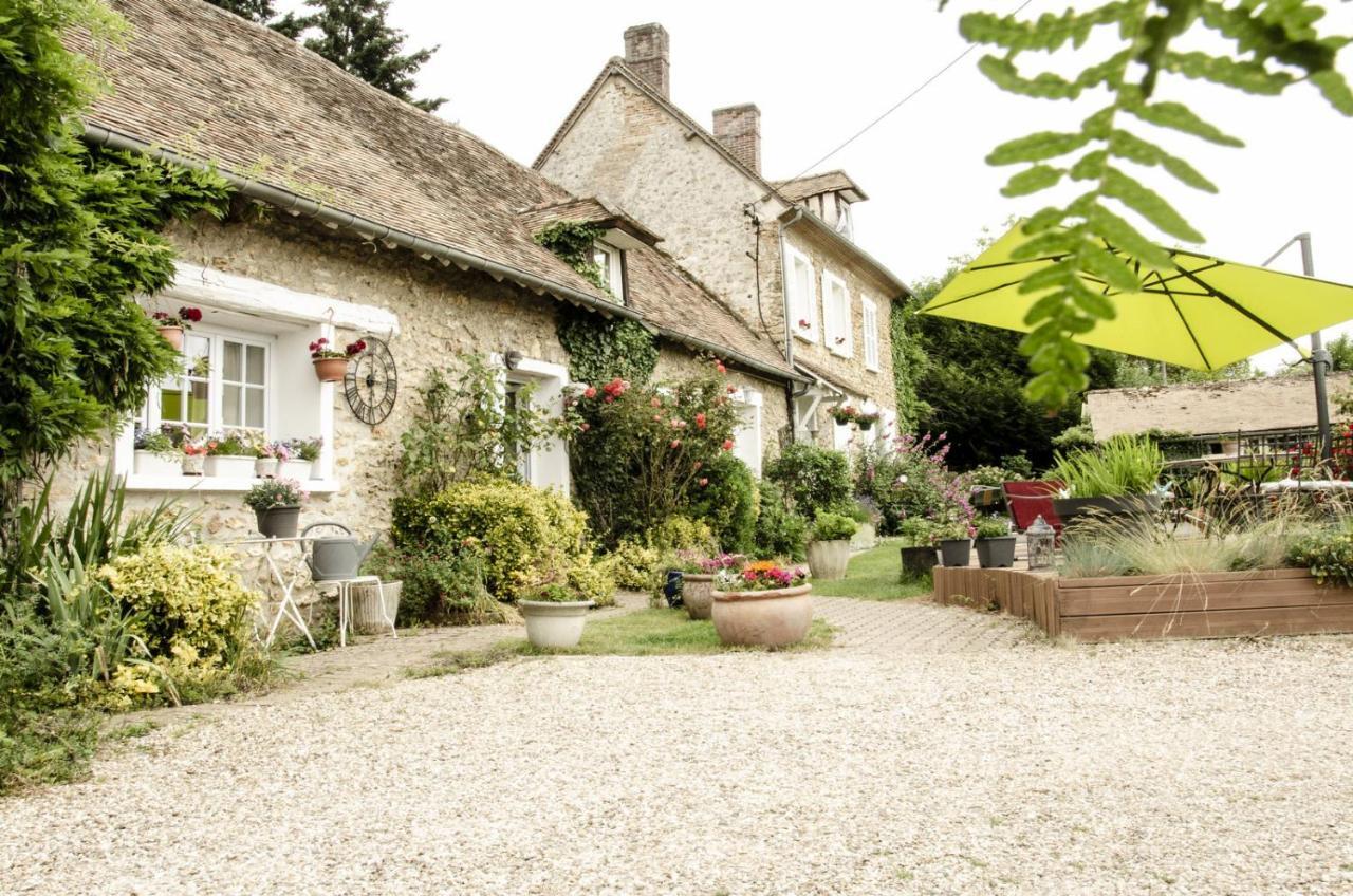 La Grenelle Houlbec-Cocherel Exterior photo